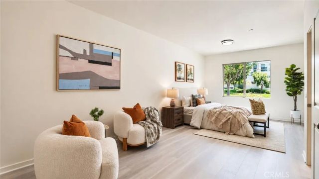 111 Episode, Irvine, CA 92618