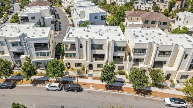111 Episode, Irvine, CA 92618