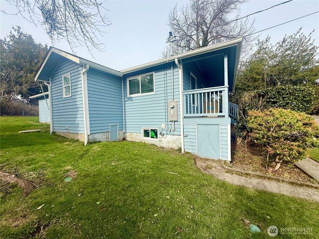 11049 18th Avenue SW, Seattle, WA 98146