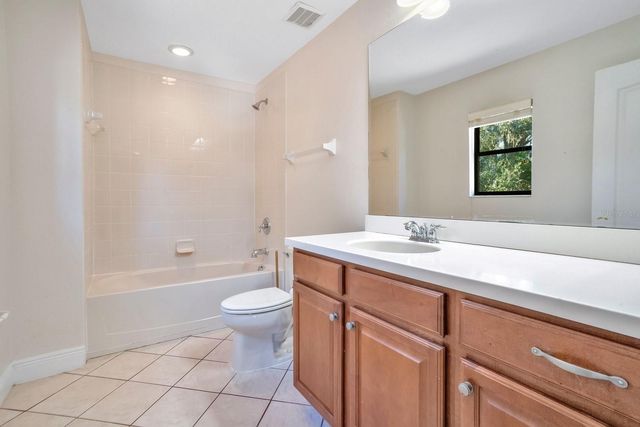 444 OAK LANDING BOULEVARD, Mulberry, FL 33860