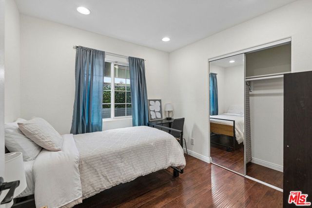 3707 Exposition Boulevard, Los Angeles, CA 90016
