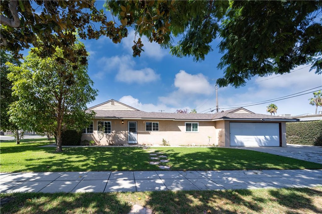 650 S Hazelwood, Anaheim, CA 92802 — exterior