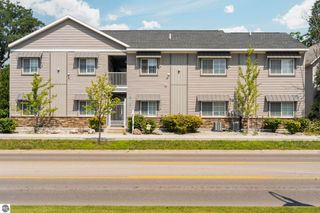 619 E Eighth Street # 13, Traverse City, MI 49686