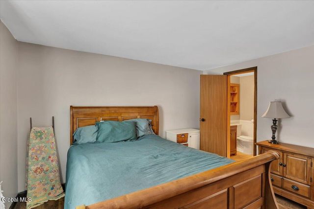 32 Pinewood Road, Queensbury, NY 12804