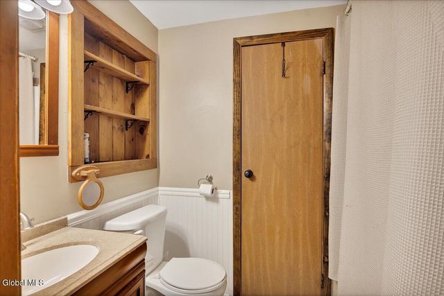 32 Pinewood Road, Queensbury, NY 12804