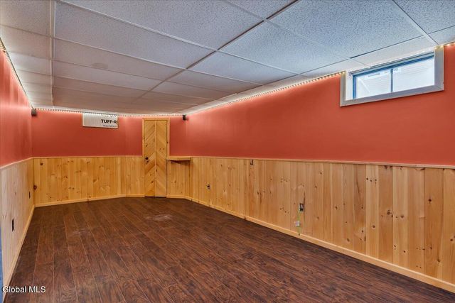 32 Pinewood Road, Queensbury, NY 12804