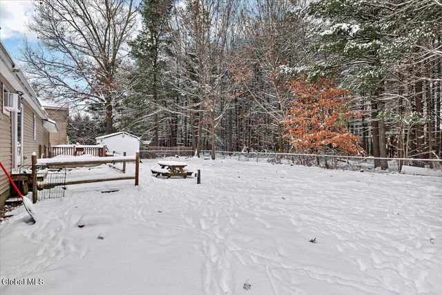 32 Pinewood Road, Queensbury, NY 12804