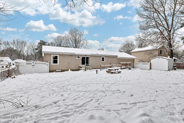 32 Pinewood Road, Queensbury, NY 12804