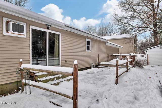 32 Pinewood Road, Queensbury, NY 12804