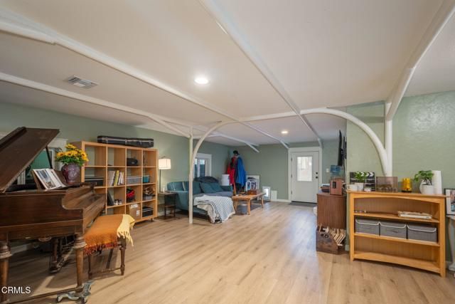 15663 N Ojai Santa Paula Road, Santa Paula, CA 93060