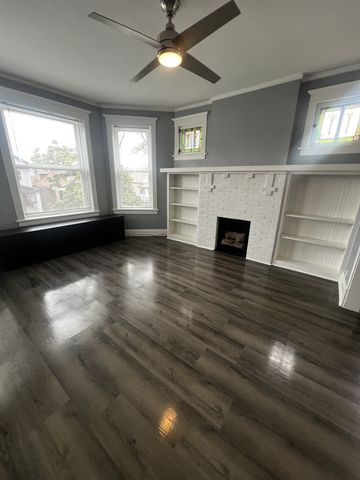 5461 W Haddon Avenue 2, Chicago, IL 60651