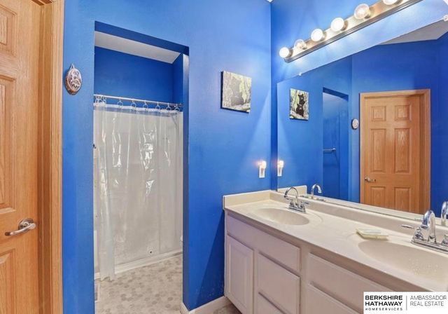 3101 N 147th Circle, Omaha, NE 68116