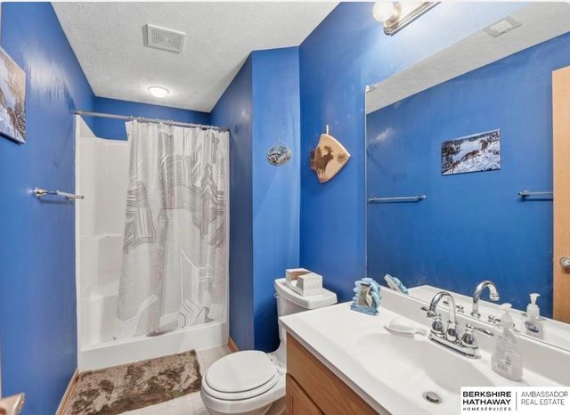 3101 N 147th Circle, Omaha, NE 68116