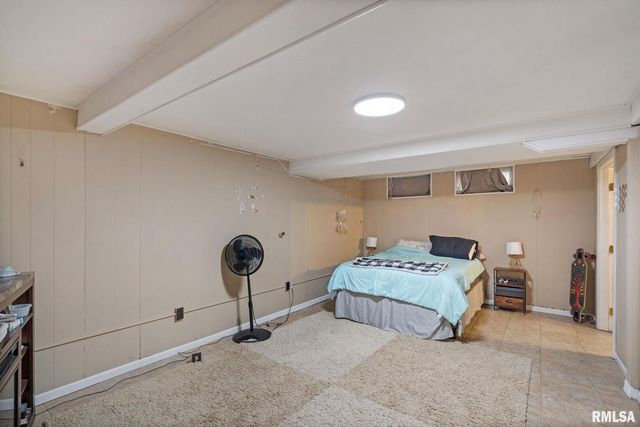 3309 33rd Avenue, Rock Island, IL 61201