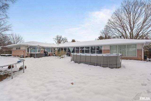 3309 33rd Avenue, Rock Island, IL 61201