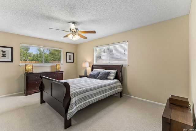 1640 WILLOW LN, Seguin, TX 78155