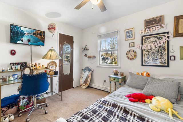 24 Parkside Avenue, Miller Place, NY 11764