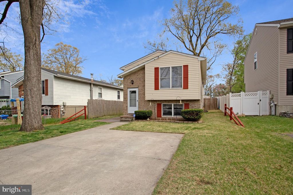 Image 27 of property listing at 312 SW PERSHING AVE, Glen Burnie, MD 21061