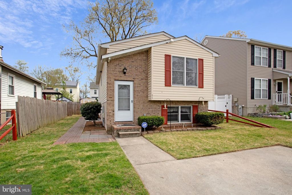 Image 28 of property listing at 312 SW PERSHING AVE, Glen Burnie, MD 21061