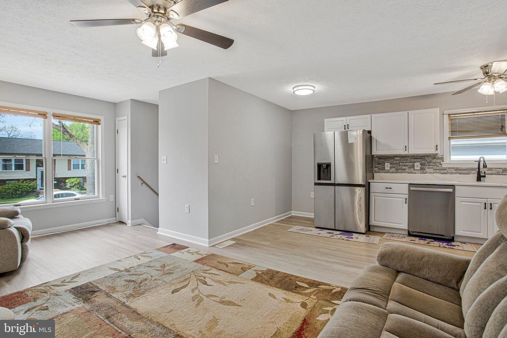 Image 7 of property listing at 312 SW PERSHING AVE, Glen Burnie, MD 21061