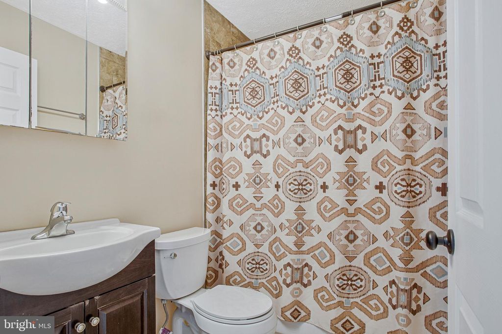 Image 8 of property listing at 312 SW PERSHING AVE, Glen Burnie, MD 21061