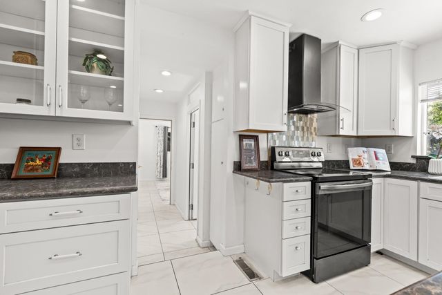 4368 Virgusell Cir, Carmichael, CA 95608