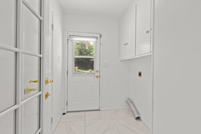 4368 Virgusell Cir, Carmichael, CA 95608