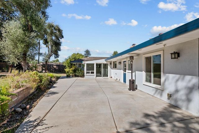 4368 Virgusell Cir, Carmichael, CA 95608