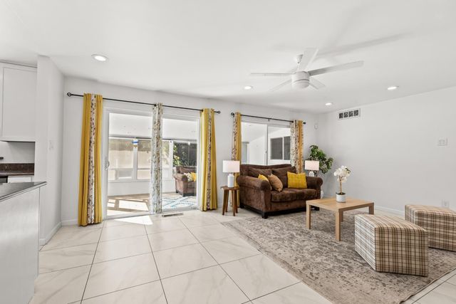 4368 Virgusell Cir, Carmichael, CA 95608