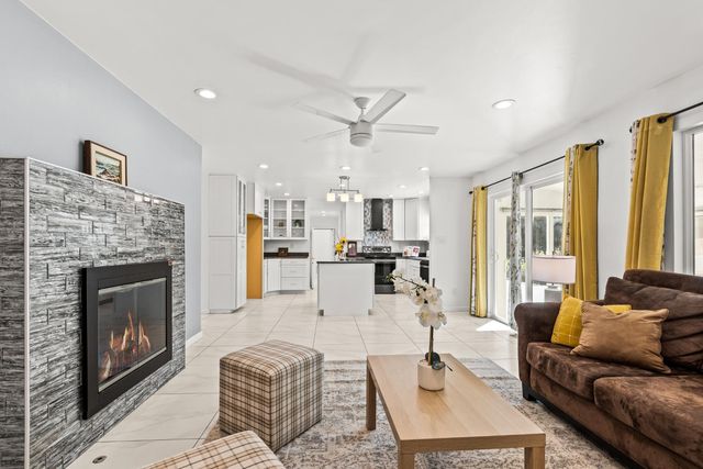 4368 Virgusell Cir, Carmichael, CA 95608