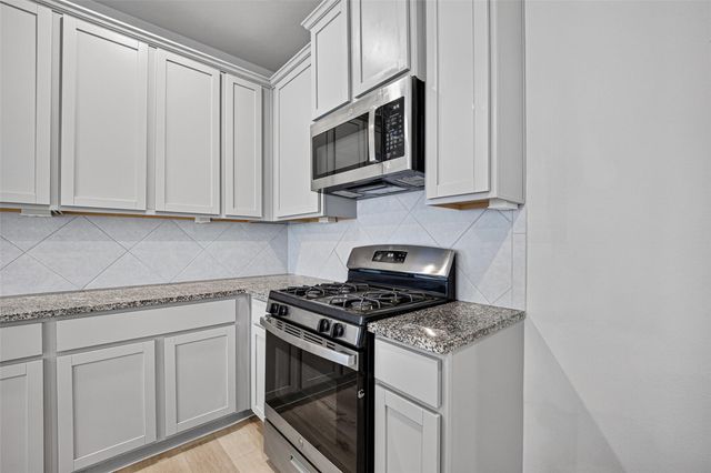 9254 Sea Garden Street, Houston, TX 77034