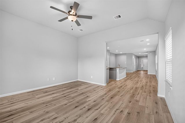 9254 Sea Garden Street, Houston, TX 77034