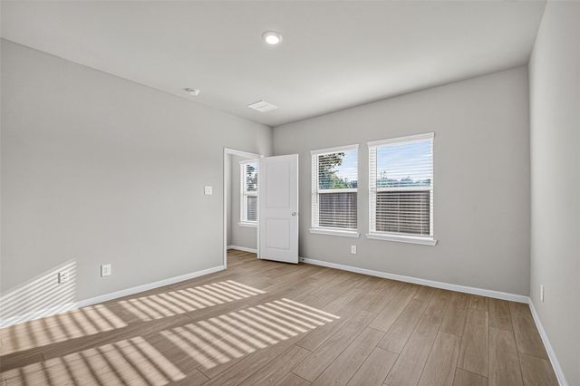 9254 Sea Garden Street, Houston, TX 77034