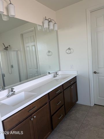 2043 E LANTANA Drive, Chandler, AZ 85286