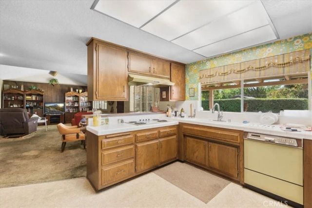 276 Grant Street, Upland, CA 91784