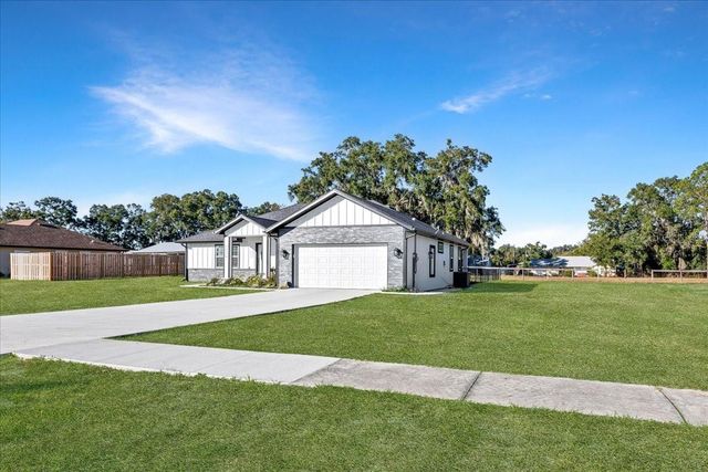 11778 SW 167TH AVENUE, Brooker, FL 32622
