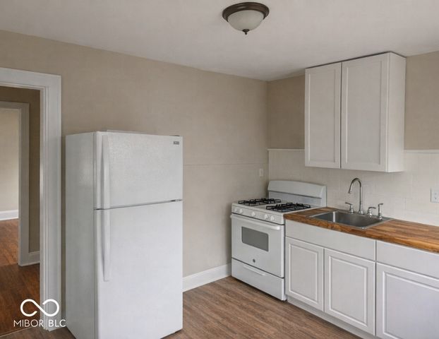 725 Woodruff Place Middle Drive, Indianapolis, IN 46201