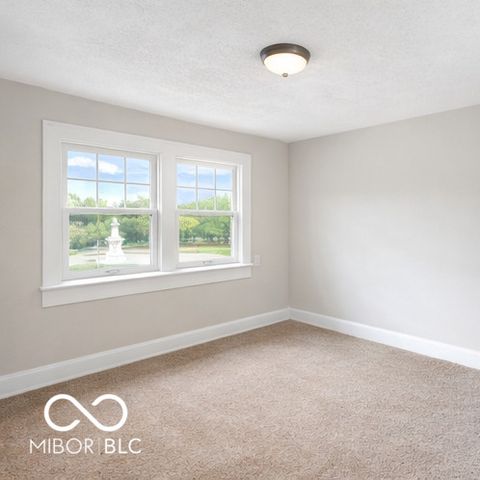 725 Woodruff Place Middle Drive, Indianapolis, IN 46201