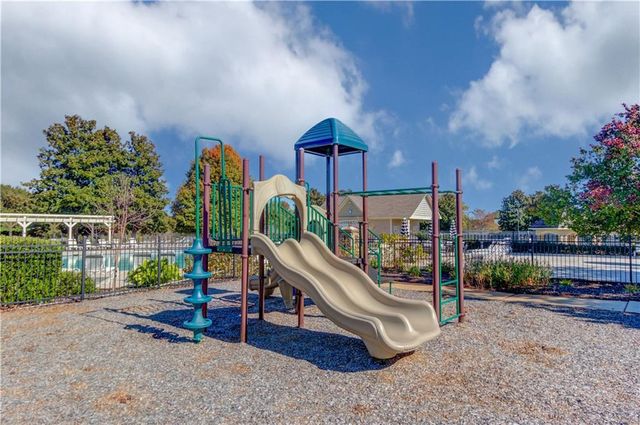880 Providence Club Drive, Monroe, GA 30656