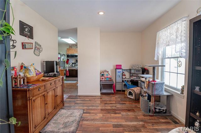 11 Westwood Drive, Salem, MO 65560