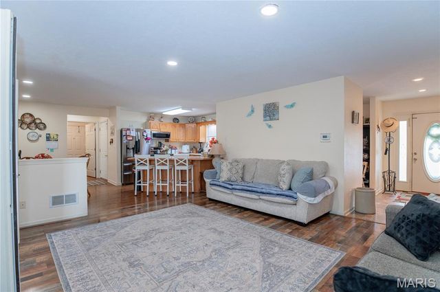 11 Westwood Drive, Salem, MO 65560