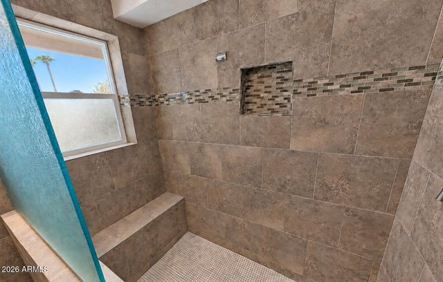 7118 E BUENA TERRA Way, Paradise Valley, AZ 85253