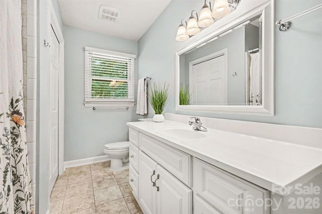9409 Wedgewood Drive, Huntersville, NC 28078
