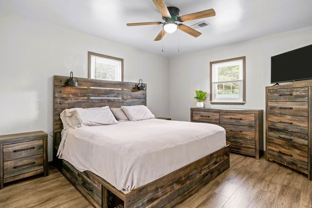 3105 Old Highway 69, S, Camden, TN 38320