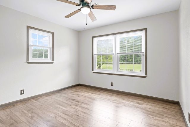 3105 Old Highway 69, S, Camden, TN 38320