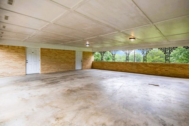 3105 Old Highway 69, S, Camden, TN 38320