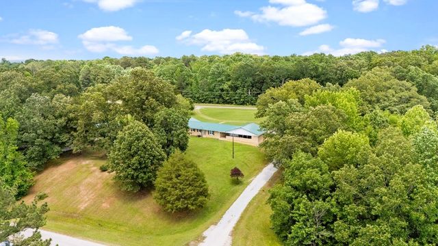 3105 Old Highway 69, S, Camden, TN 38320