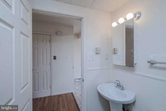 1330 MONROE AVE, Front Royal, VA 22630