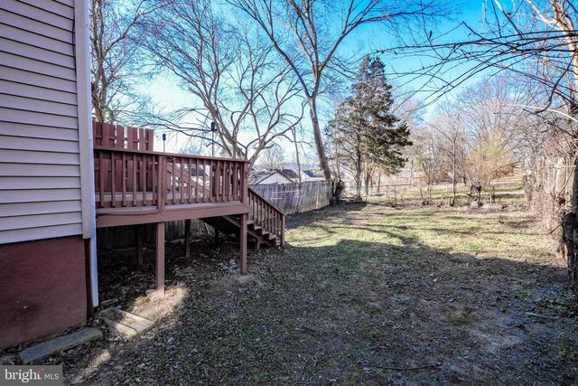 1330 MONROE AVE, Front Royal, VA 22630