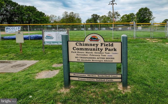 1330 MONROE AVE, Front Royal, VA 22630